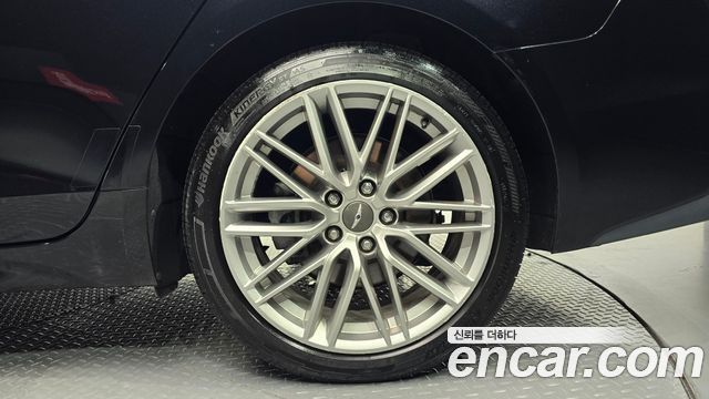 Genesis G70 2.0T Elite 2019 — фото 27
