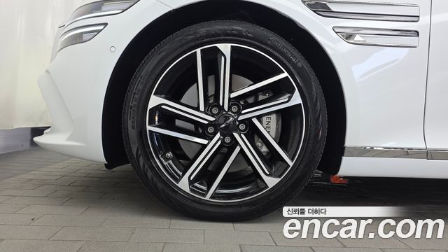 Genesis G80 (RG3) Gasoline 2.5 Turbo AWD 2025 — фото 5