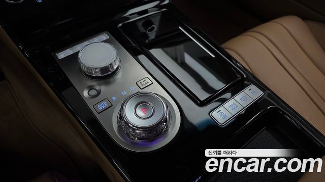 Genesis G80 (RG3) Gasoline 2.5 Turbo AWD 2025 — фото 9