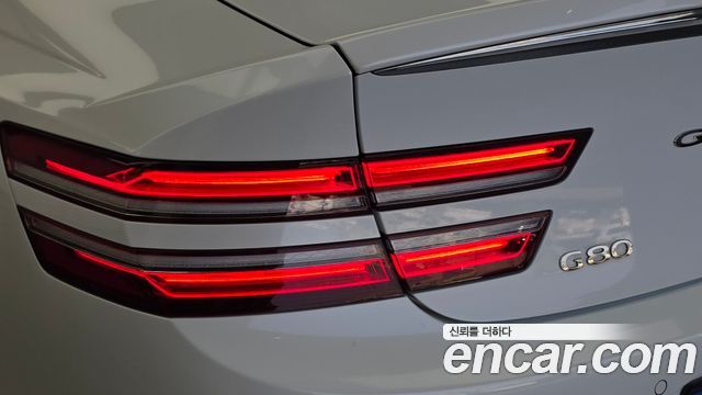 Genesis G80 (RG3) Gasoline 2.5 Turbo AWD 2025 — фото 23