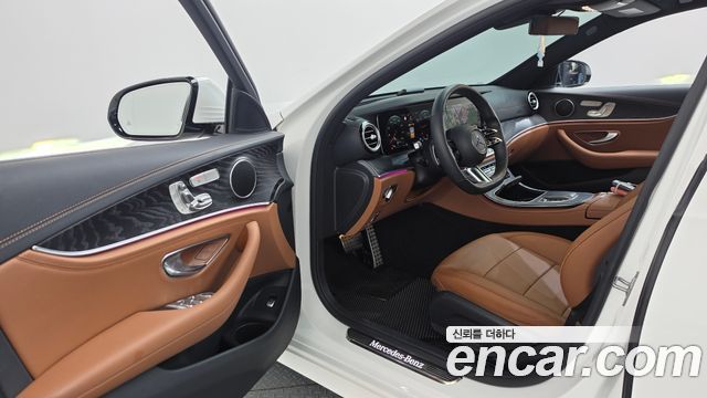 Mercedes-Benz E-Class (W213) E220d 4MATIC AMG Line 2021 — фото 10