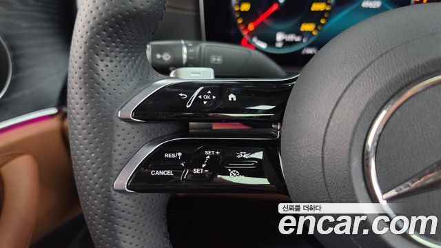Mercedes-Benz E-Class (W213) E220d 4MATIC AMG Line 2021 — фото 17
