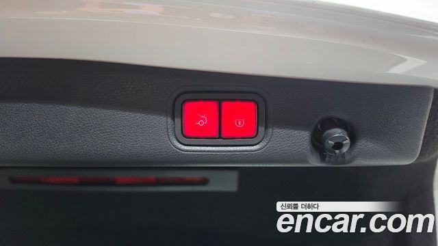 Mercedes-Benz E-Class (W213) E220d 4MATIC AMG Line 2021 — фото 20