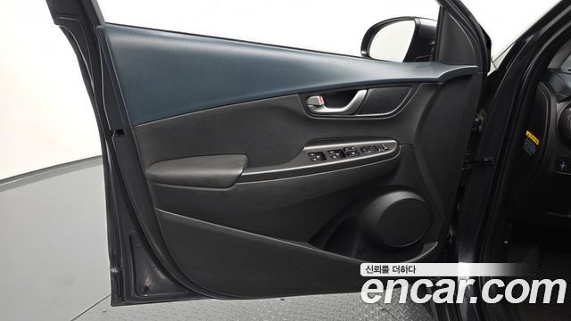 Hyundai Kona 1.6 Turbo 2WD Premium 2020 — фото 24