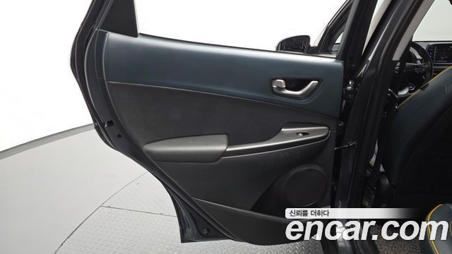 Hyundai Kona 1.6 Turbo 2WD Premium 2020 — фото 25