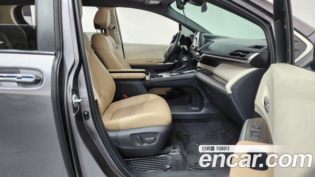 Toyota Sienna (IV) 2.5 Hybrid AWD 2023 — фото 26