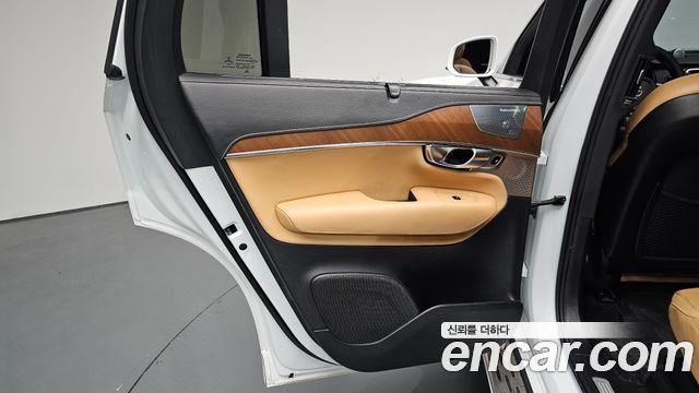 Volvo XC90 (II) T6 Inscription 2018 — фото 25