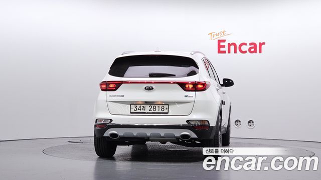 Kia Sportage The Bold Diesel 2.0 2WD Prestige 2019 — фото 4