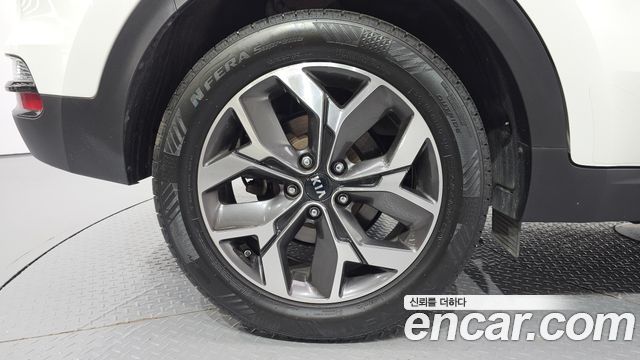 Kia Sportage The Bold Diesel 2.0 2WD Prestige 2019 — фото 5