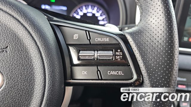 Kia Sportage The Bold Diesel 2.0 2WD Prestige 2019 — фото 20