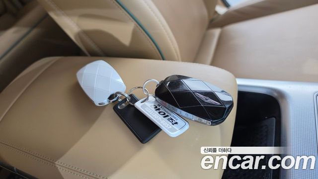 Genesis GV60 Standard 2025 — фото 16