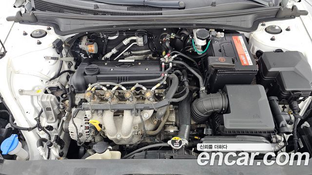 Hyundai Avante (CN7) 1.6 LPi Smart 2021 — фото 6