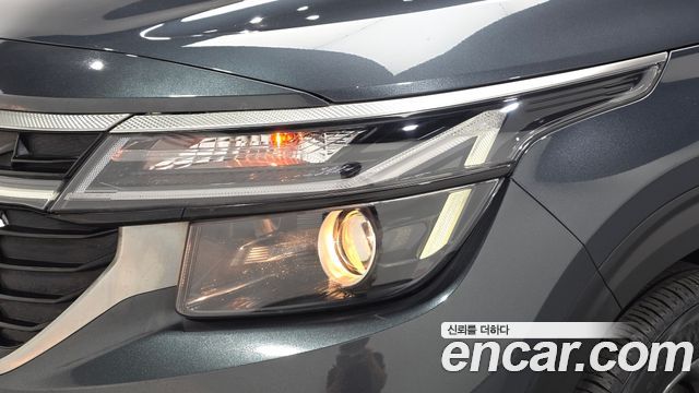 Kia Seltos Gasoline 1.6 Turbo 2WD Prestige 2023 — фото 22