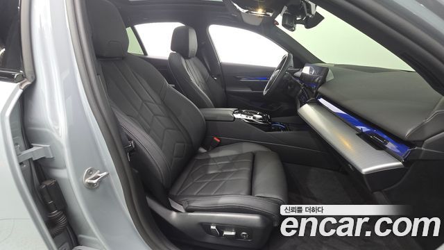 BMW 5 Series (G60) 520i M Sport 2025 — фото 26
