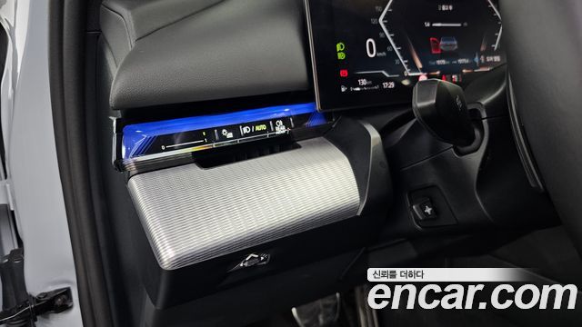 BMW 5 Series (G60) 520i M Sport 2025 — фото 28