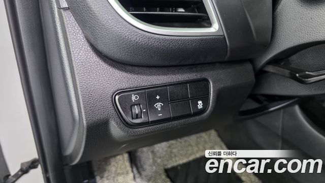 Kia Seltos Gasoline 1.6 Turbo 2WD Prestige 2024 — фото 17