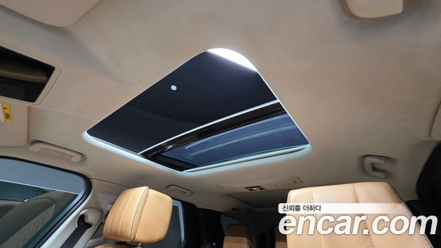 Land Rover Discovery 5 3.0 TD6 HSE Luxury 2018 — фото 18