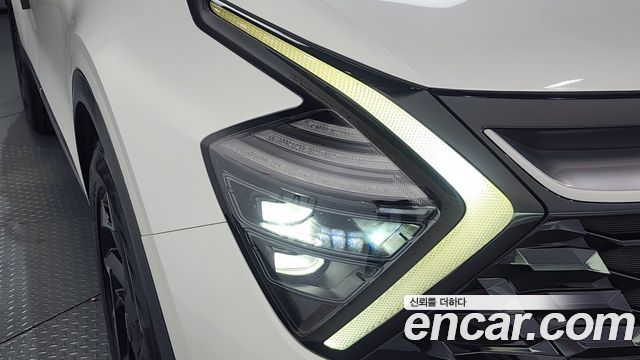 Kia Sportage (V) Gasoline 1.6 Turbo 2WD Signature 2022 — фото 22