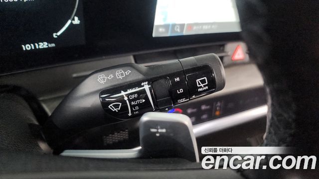 Kia Sportage (V) Gasoline 1.6 Turbo 2WD Signature 2022 — фото 29