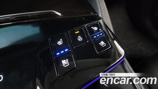 Kia Sportage (V) Gasoline 1.6 Turbo 2WD Signature 2022 — фото 31