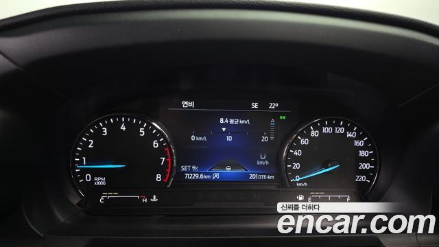 Ford Explorer (VI) 2.3 LimIted 4WD 2020 — фото 8