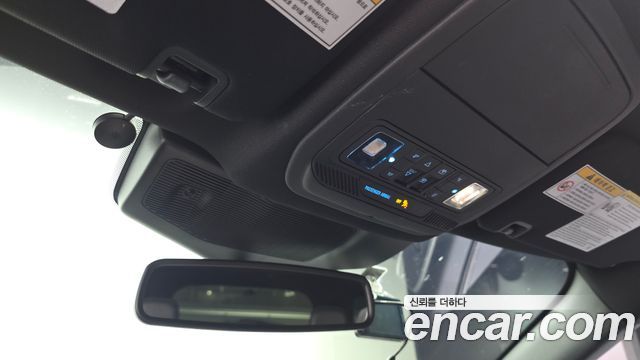 Ford Explorer (VI) 2.3 LimIted 4WD 2020 — фото 17