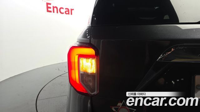 Ford Explorer (VI) 2.3 LimIted 4WD 2020 — фото 23