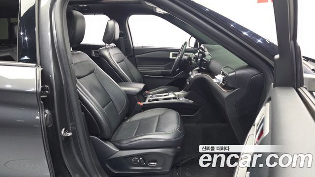 Ford Explorer (VI) 2.3 LimIted 4WD 2020 — фото 26