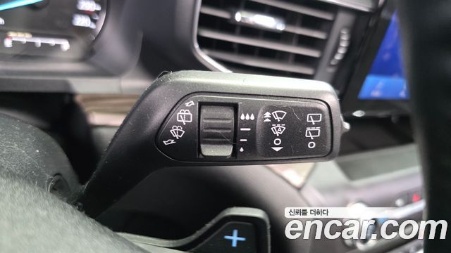 Ford Explorer (VI) 2.3 LimIted 4WD 2020 — фото 28