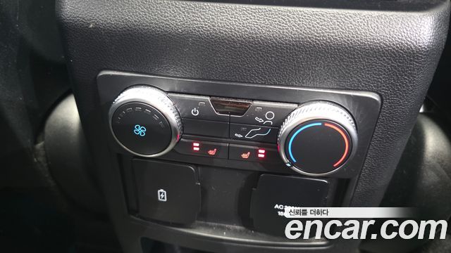 Ford Explorer (VI) 2.3 LimIted 4WD 2020 — фото 29