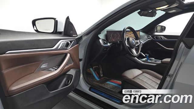 BMW i4 eDrive40 M Sports Pro 2023 — фото 10