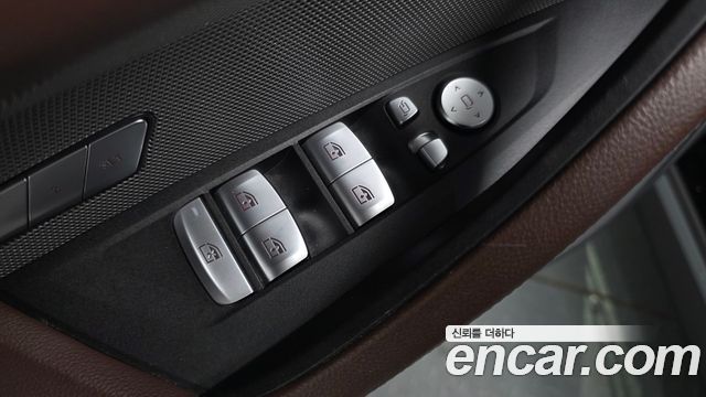 BMW i4 eDrive40 M Sports Pro 2023 — фото 29