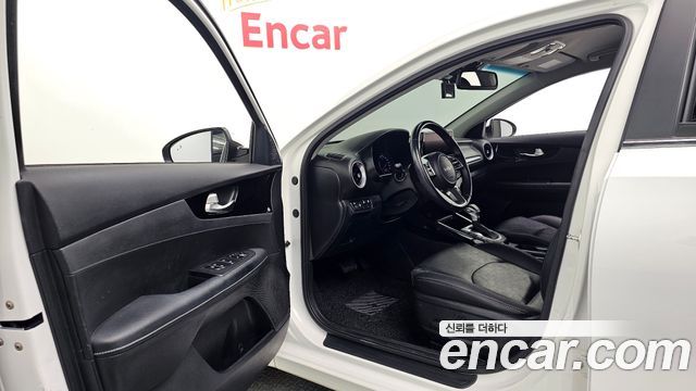 Kia K3 (II) 1.6 Noblesse 2022 — фото 10