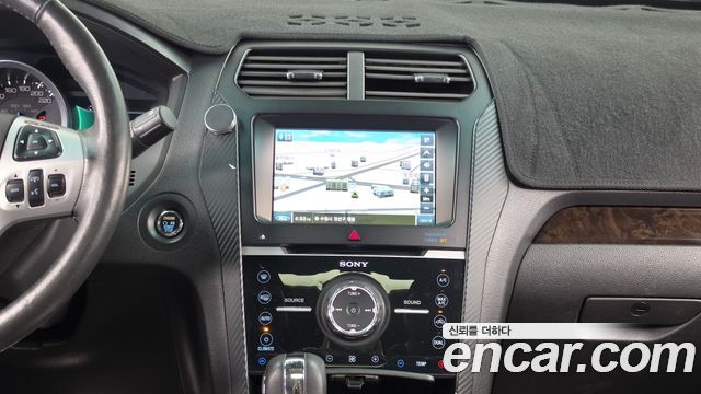 Ford Explorer 3.5 Limited 4WD 5th 2015 — фото 14