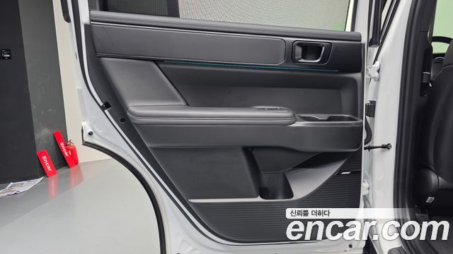Hyundai Santa Fe (MX5) HEV 1.6 2WD Calligraphy 2024 — фото 31