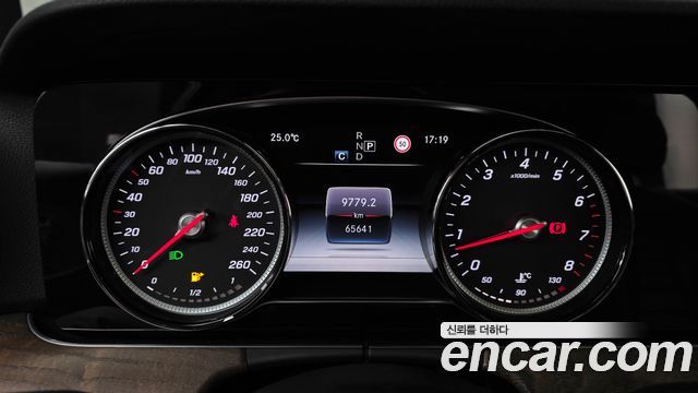 Mercedes-Benz E-Class (W213) E300 4MATIC Exclusive Standard 2018 — фото 8