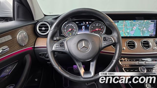 Mercedes-Benz E-Class (W213) E300 4MATIC Exclusive Standard 2018 — фото 12