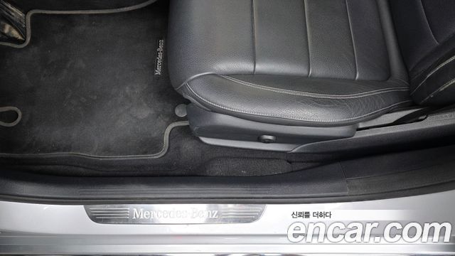 Mercedes-Benz E-Class (W213) E300 4MATIC Exclusive Standard 2018 — фото 31