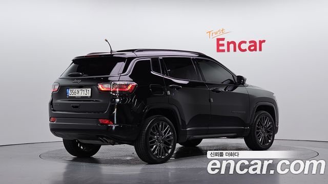 Jeep Compass (II) S 2.4 AWD 2022 — фото 2