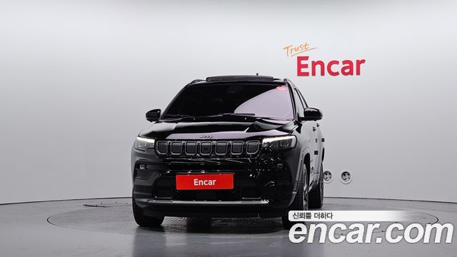 Jeep Compass (II) S 2.4 AWD 2022 — фото 3