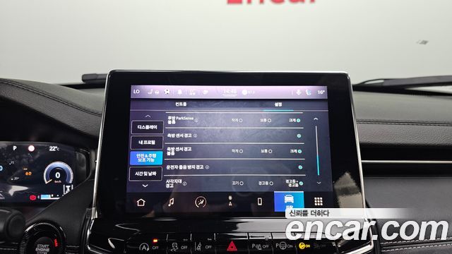 Jeep Compass (II) S 2.4 AWD 2022 — фото 18