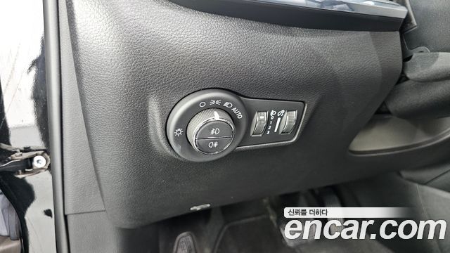 Jeep Compass (II) S 2.4 AWD 2022 — фото 28