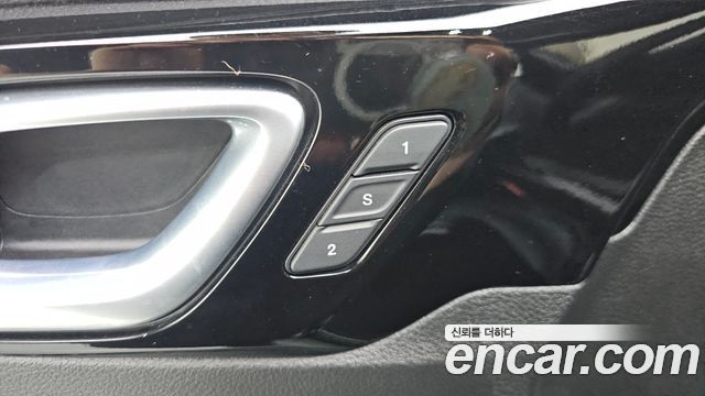 Jeep Compass (II) S 2.4 AWD 2022 — фото 30