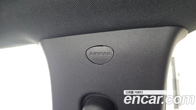 Jeep Compass (II) S 2.4 AWD 2022 — фото 32