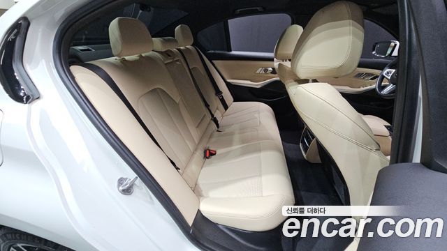 BMW 3 Series (G20) 320i M Sport 2023 — фото 11