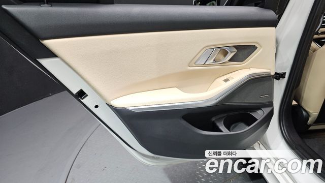 BMW 3 Series (G20) 320i M Sport 2023 — фото 25