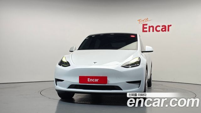 Tesla Model Y RWD 2024 — фото 3