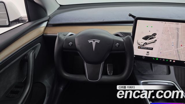 Tesla Model Y RWD 2024 — фото 13