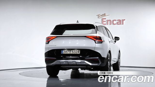Kia Sportage (V) Gasoline 1.6 Turbo 2WD Signature 2022 — фото 4