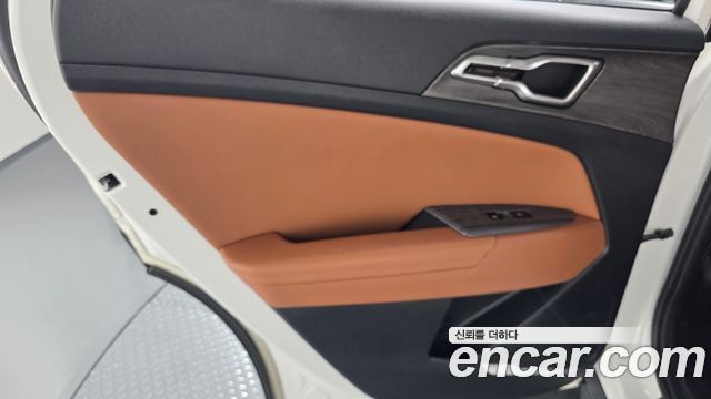 Kia Sportage (V) Gasoline 1.6 Turbo 2WD Signature 2022 — фото 25